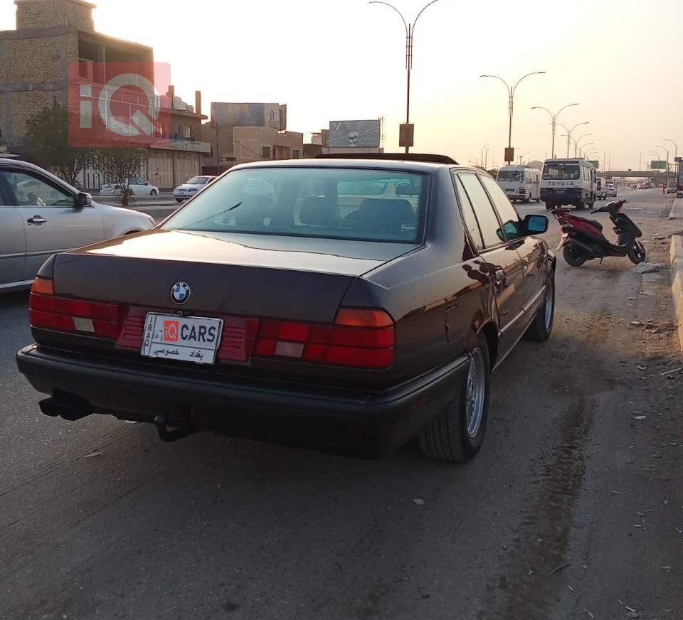 بي ام دبليو الفئة 7